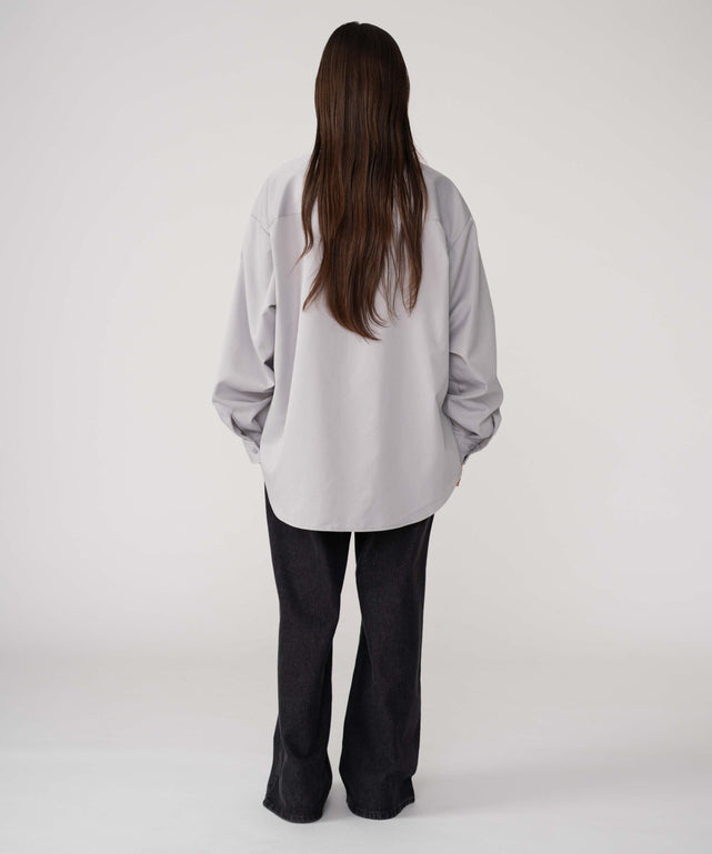 グレー モデル：162cm 　M着用