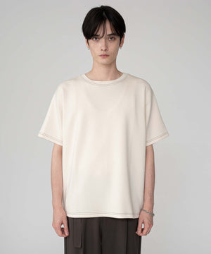 オフホワイト モデル：180cm L着用