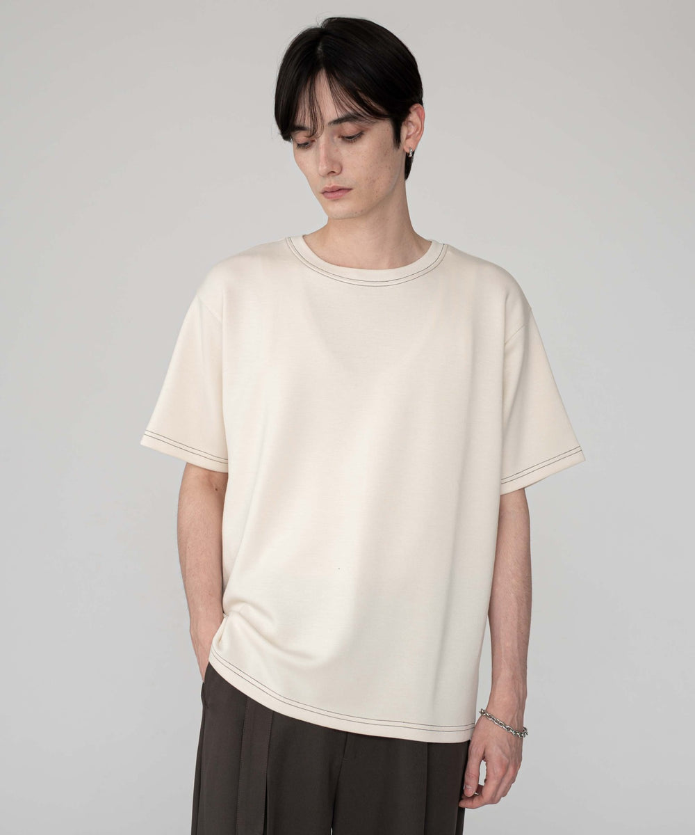 オフホワイト モデル：180cm L着用