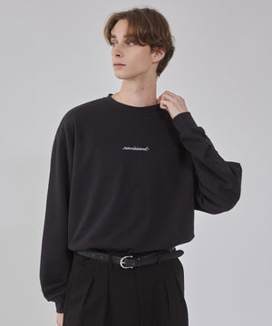 ブラック モデル：178cm L着用