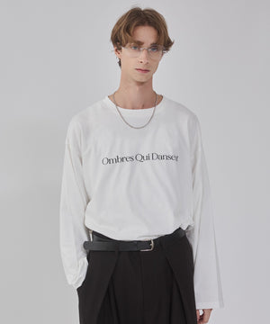 オフホワイト モデル：178cm L着用