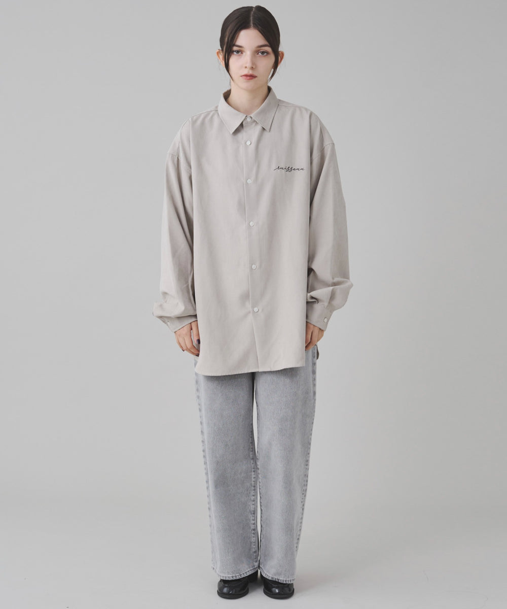 Lベージュ モデル：162cm L着用