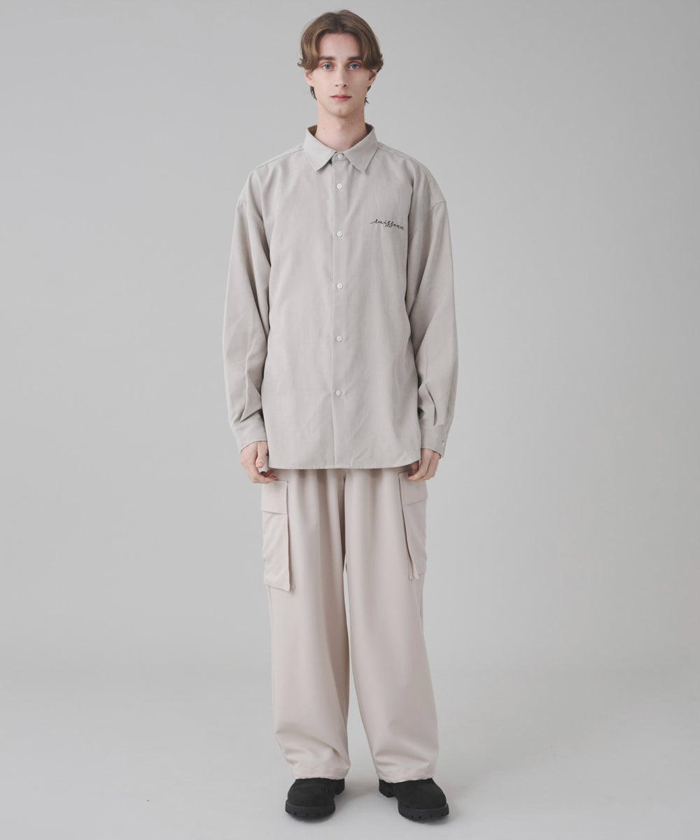 Lベージュ モデル：178cm L着用