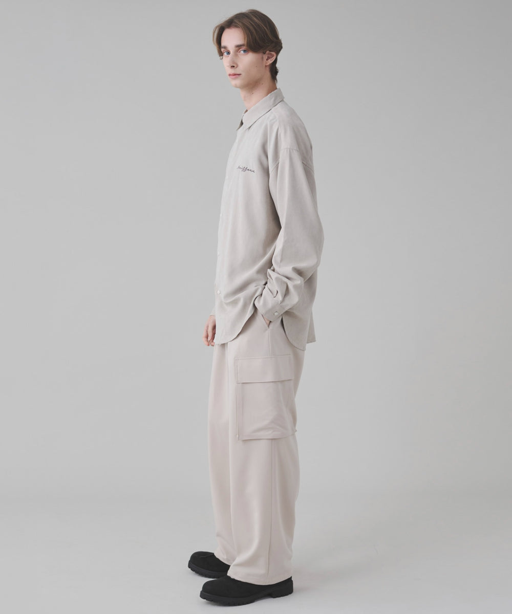 Lベージュ モデル：178cm L着用