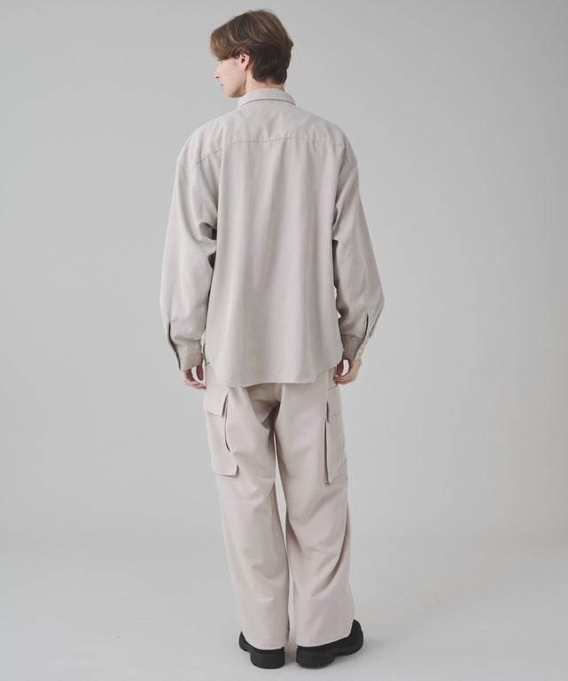 Lベージュ モデル：178cm L着用