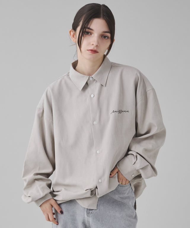 Lベージュ モデル：162cm L着用