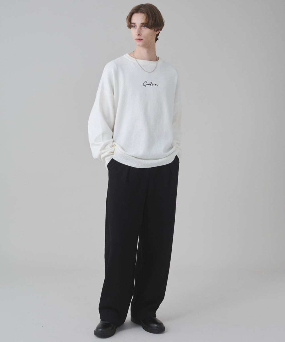 オフホワイト モデル：178cm L着用