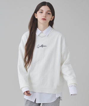 オフホワイト モデル：162cm M着用