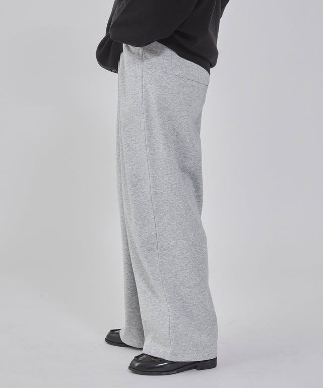 杢グレー モデル：162cm M着用