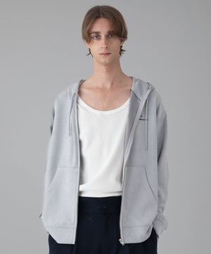 Lグレー モデル：178cm L着用