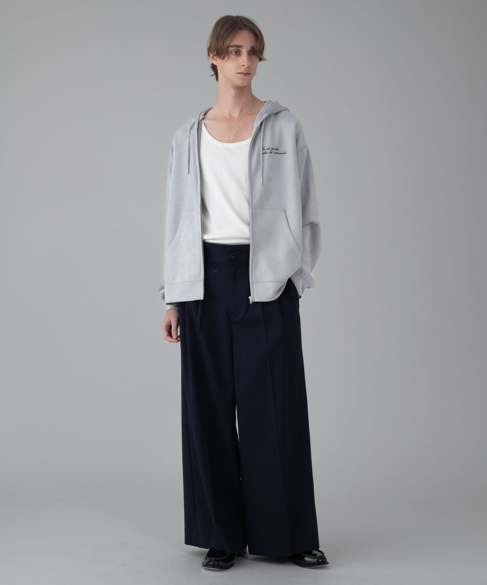 Lグレー モデル：178cm L着用