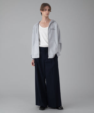 Lグレー モデル：178cm L着用