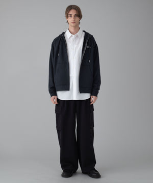 チャコール モデル：178cm L着用