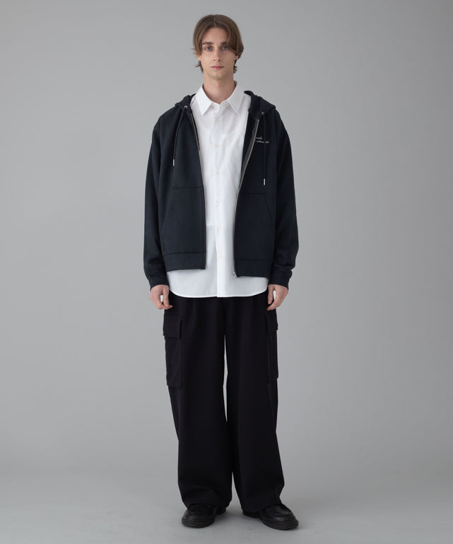 チャコール モデル：178cm L着用