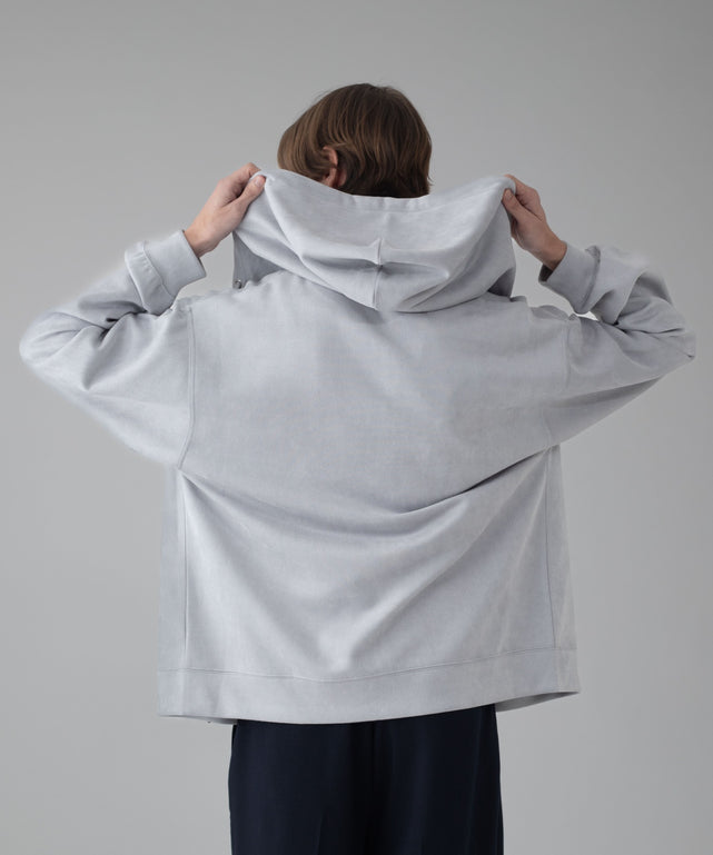 Lグレー モデル：178cm L着用