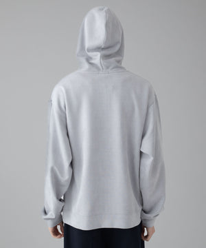 Lグレー モデル：178cm L着用