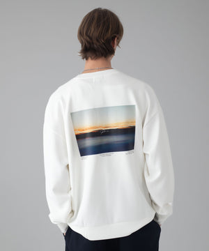 ホワイト モデル：178cm L着用