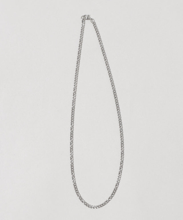 アクセ付きフォトグラフィックプルオーバー