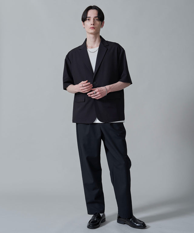 ブラック　モデル：180㎝　L着用