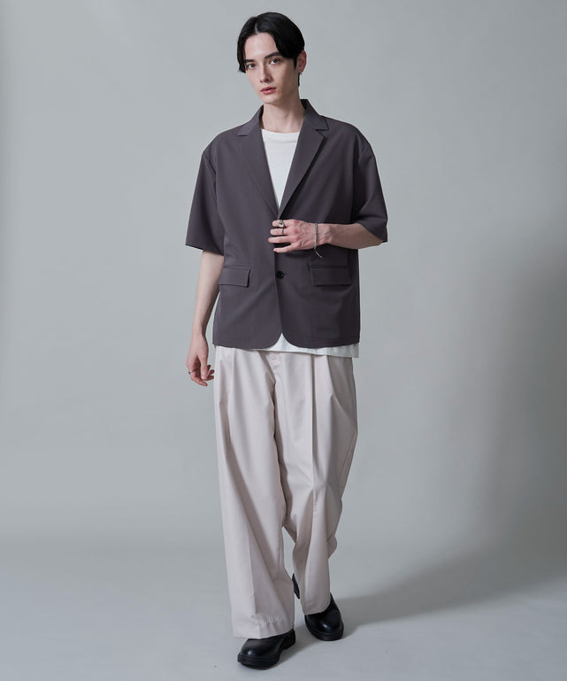 Dグレー　モデル：180㎝　L着用