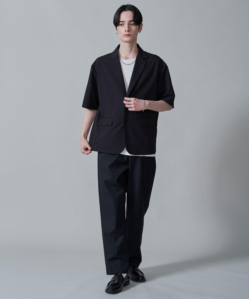 ブラック　モデル：180㎝　L着用