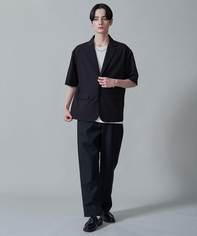 ブラック　モデル：180㎝　L着用