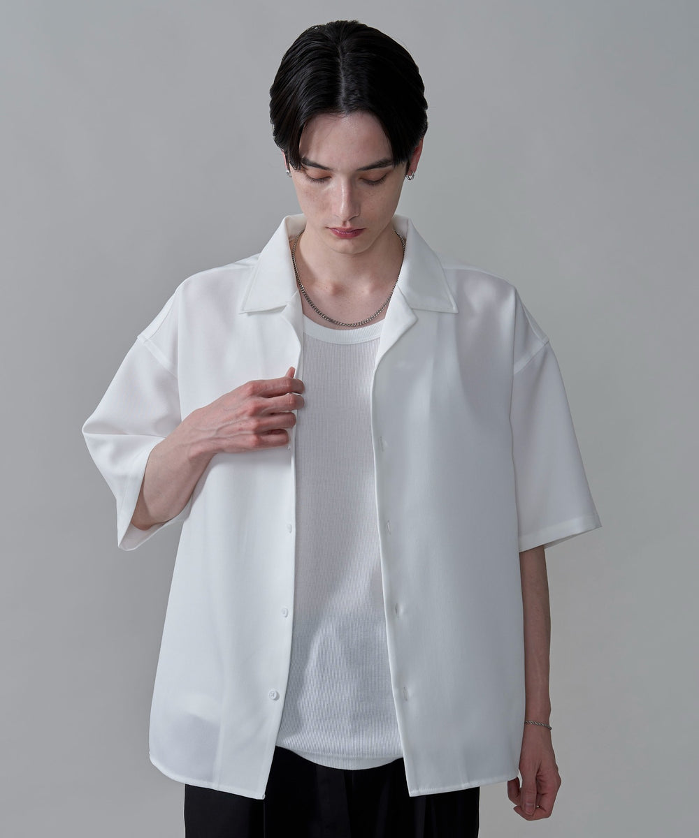 ホワイト　モデル：180㎝　L着用