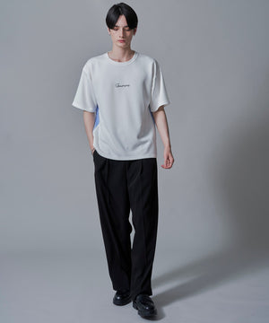 ホワイト　モデル：180㎝　L着用