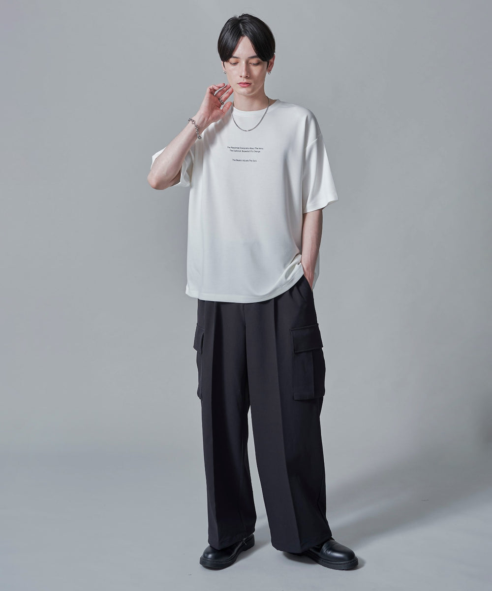 ホワイト　モデル：180㎝　L着用