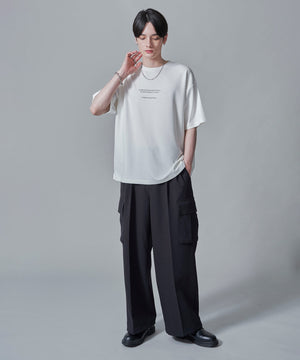 ホワイト　モデル：180㎝　L着用