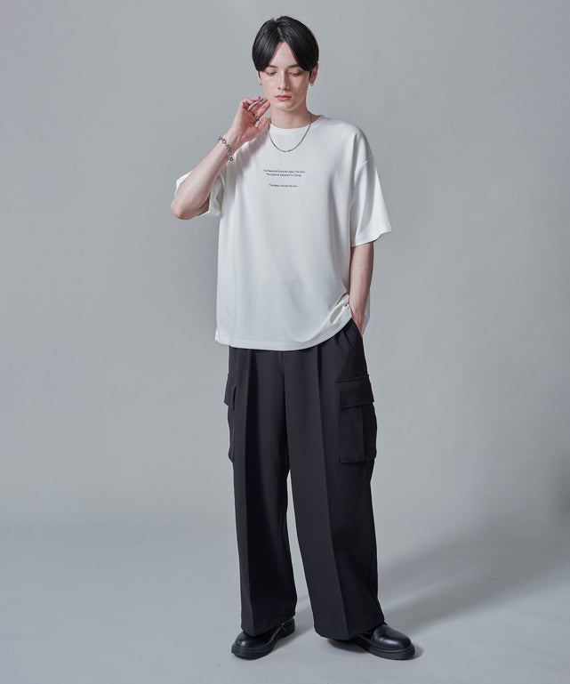 ホワイト　モデル：180㎝　L着用