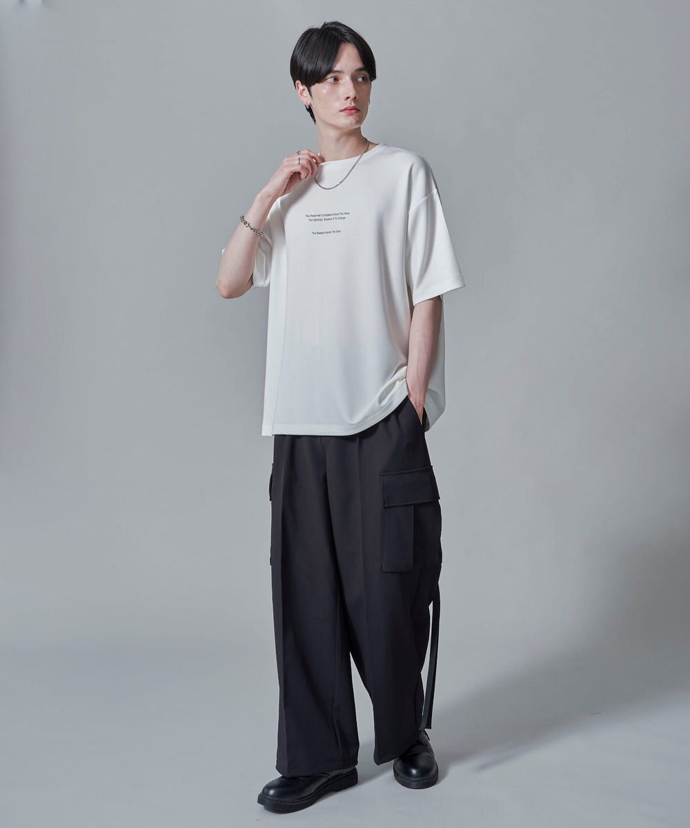 ホワイト　モデル：180㎝　L着用