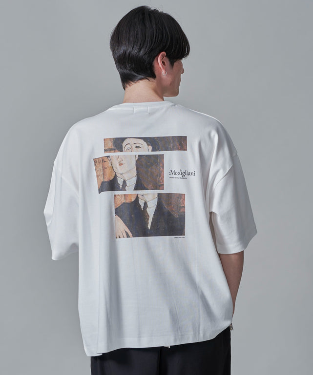 ARTCOLLECTIONプリントT（SS）/ホワイト　モデル：180㎝　L着用