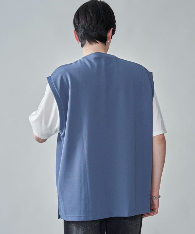 ブルー　モデル：180㎝　L着用