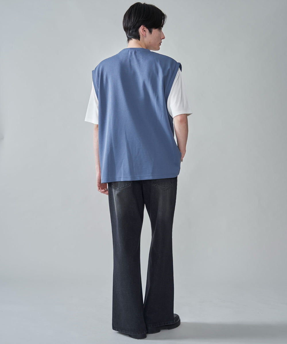 ブルー　モデル：180㎝　L着用