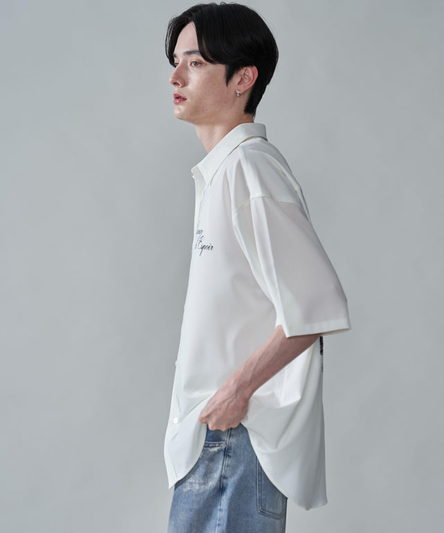 ホワイト　モデル：180㎝　L着用