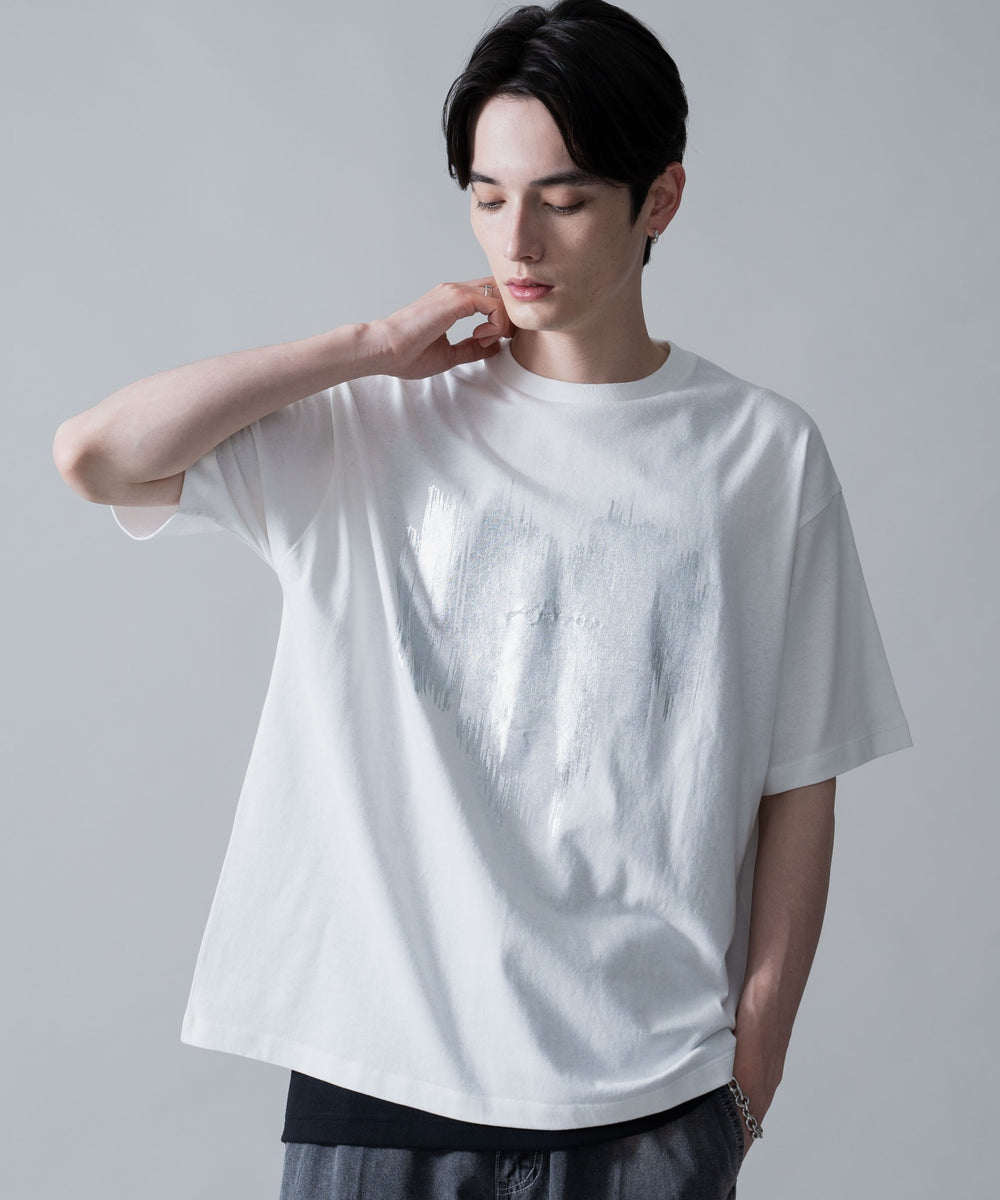 ホワイト　モデル：180㎝　L着用