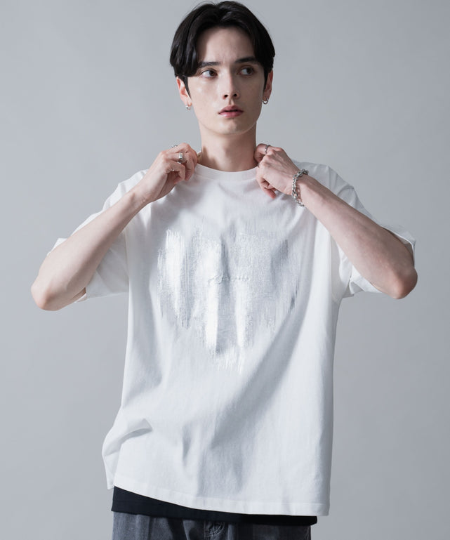 ホワイト　モデル：180㎝　L着用