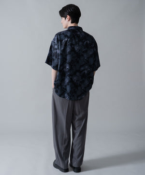 柄4 モデル：180㎝　L着用