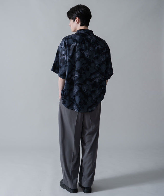 柄4 モデル：180㎝　L着用