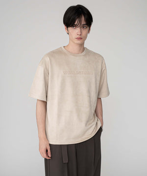 ホワイトアイボリー モデル：180cm L着用