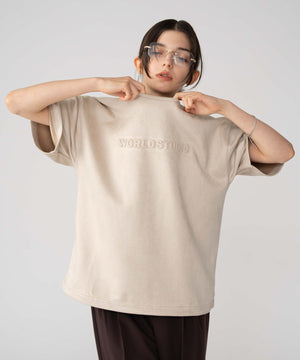 ホワイトアイボリー モデル：162cm M着用