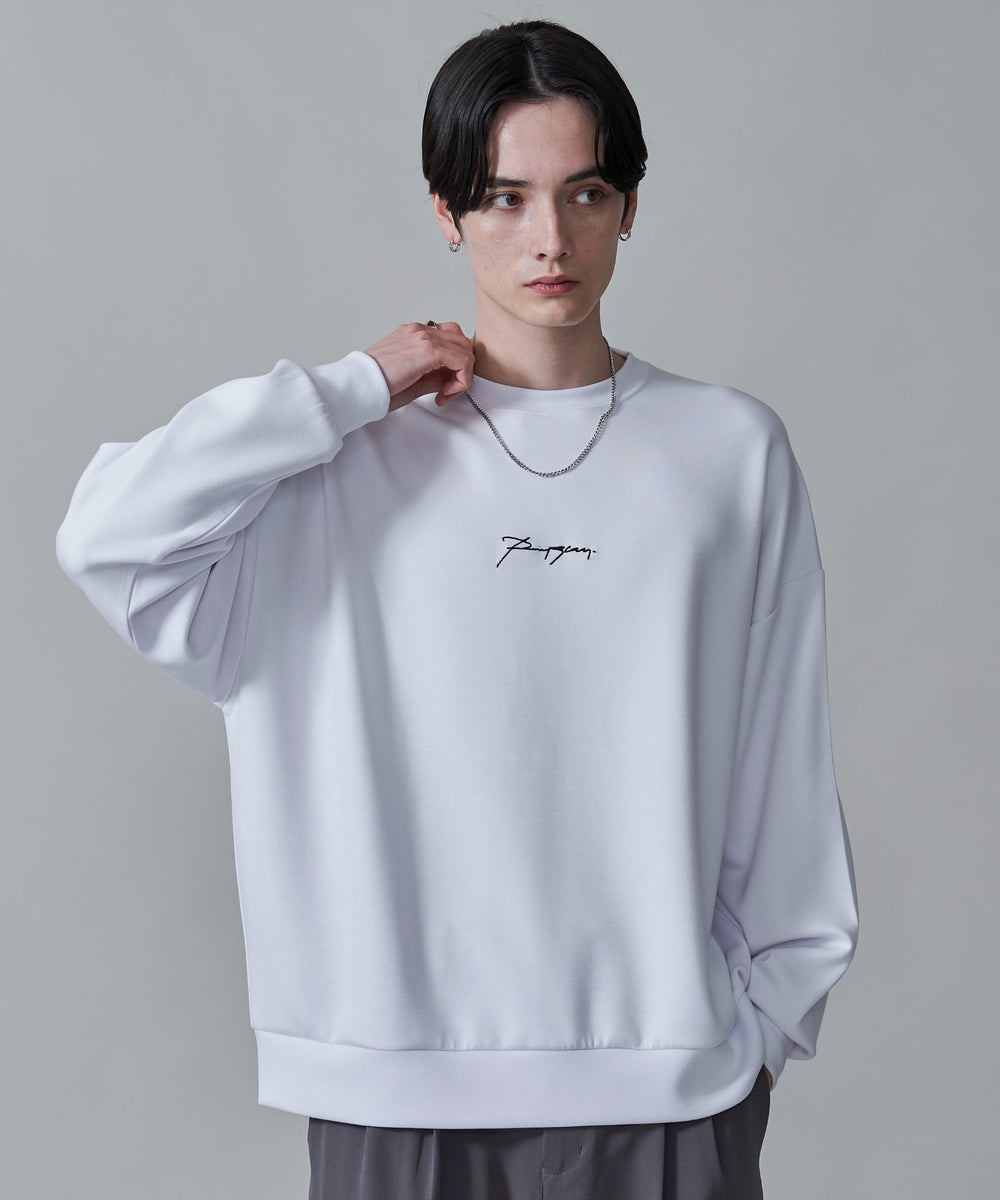 ホワイト　モデル：180㎝　L着用