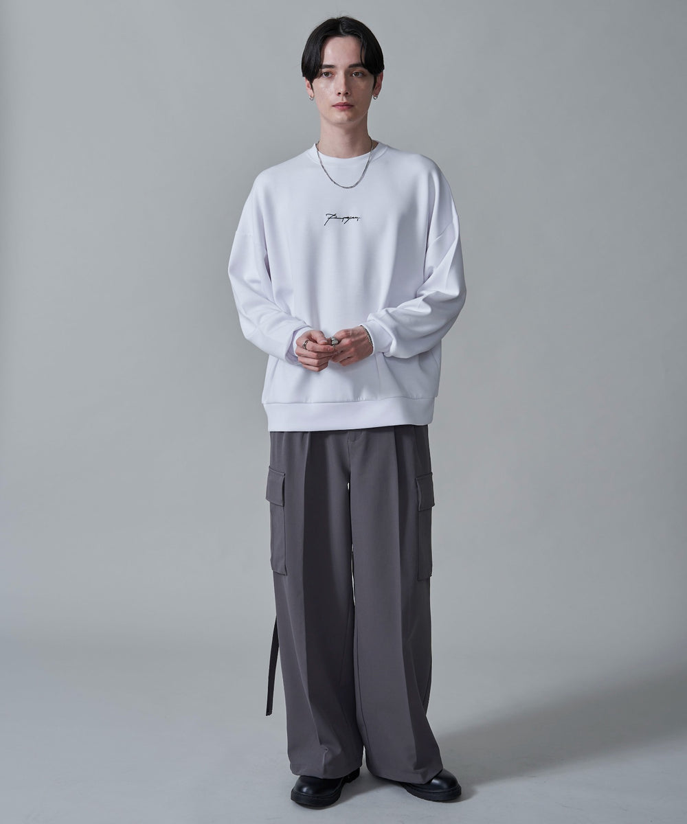 ホワイト　モデル：180㎝　L着用