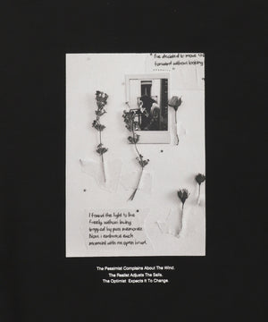 アクセ付きフォトグラフィックプルオーバー