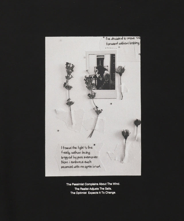 アクセ付きフォトグラフィックプルオーバー