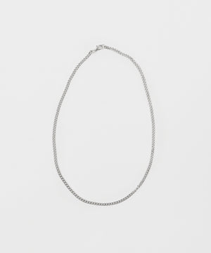 アクセ付きフォトグラフィックプルオーバー