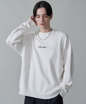 オフホワイト　モデル：180㎝　L着用