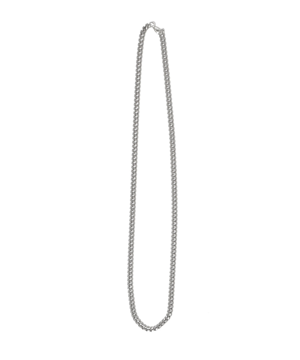 アクセ付きワンポイントニットプルオーバー