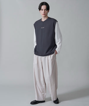 チャコール　モデル：180㎝　L着用